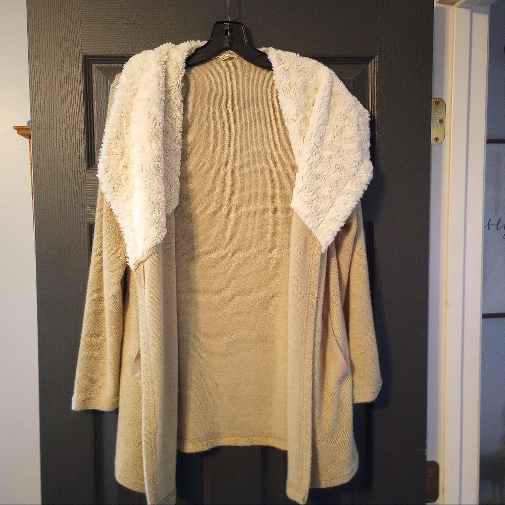 Beige and cream colored light weight fur line cardigan sweater double zero small